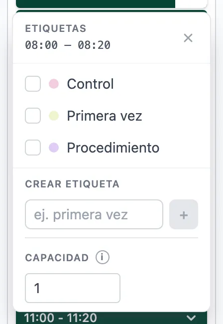 Popover de etiqueta del calendario con el campo CAPACIDAD visible