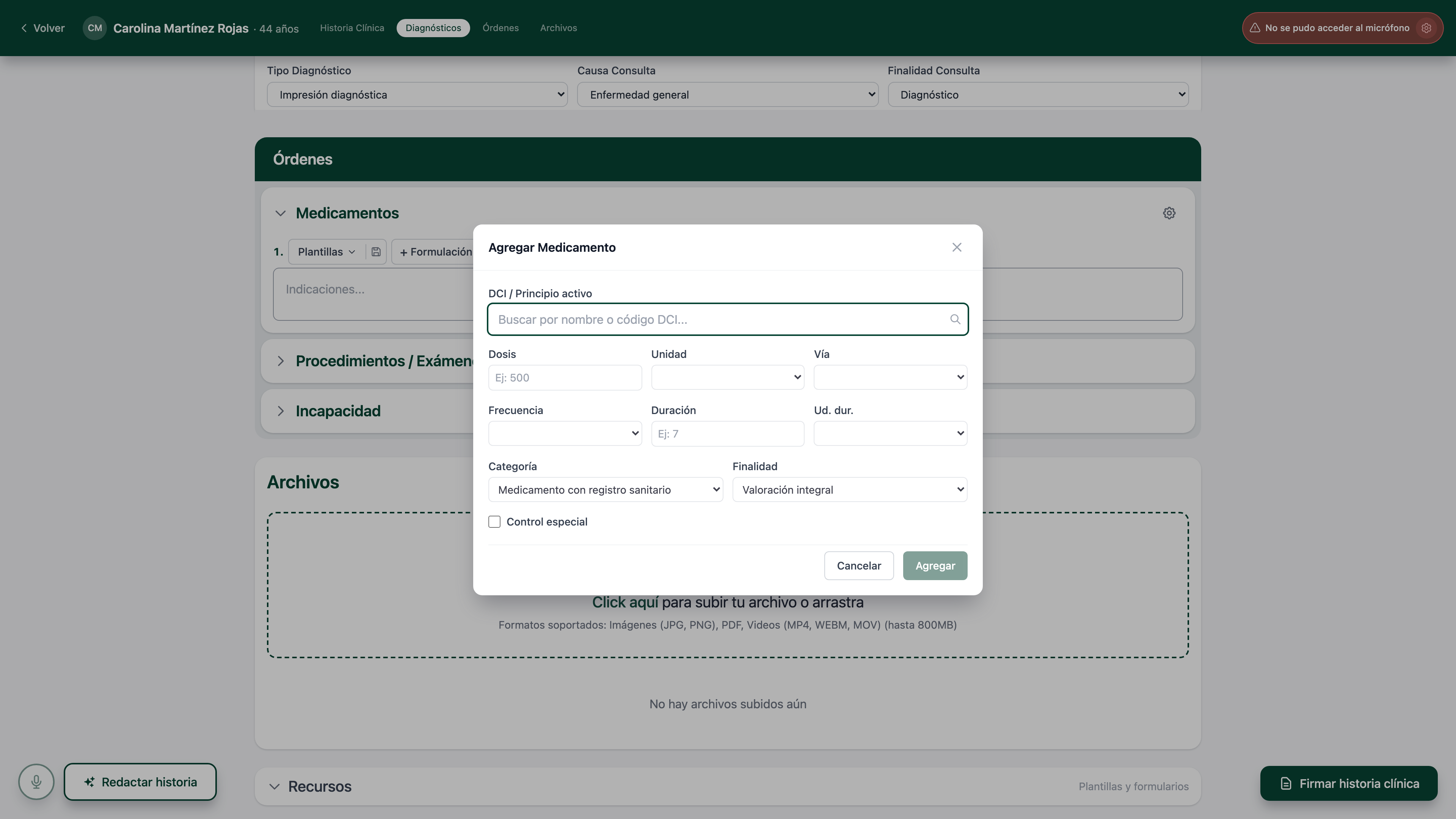 Modal Agregar Medicamento con los campos DCI / Principio activo, Dosis, Unidad, Vía, Frecuencia, Duración, Ud. dur., Categoria, Finalidad y la casilla Control especial