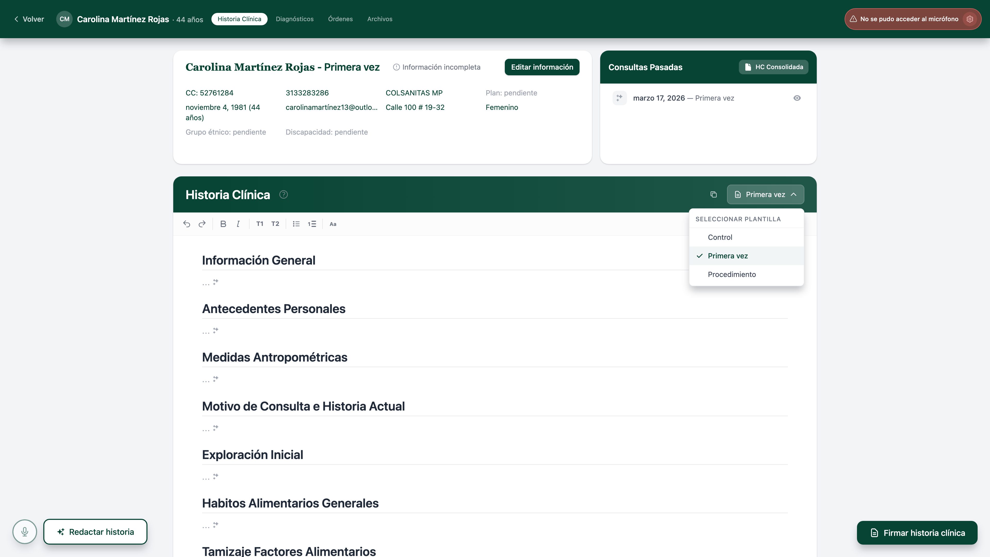 Tarjeta Historia Clínica con el dropdown "SELECCIONAR PLANTILLA" abierto mostrando opciones como Primera vez, Control medicina interna, Otorrinos – primera vez